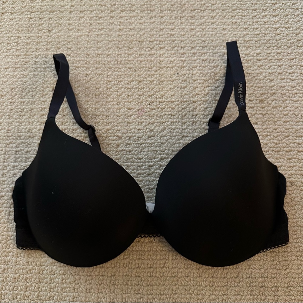 calvin klein icon modern tee shirt bra Black 36D #F3646 full coverage